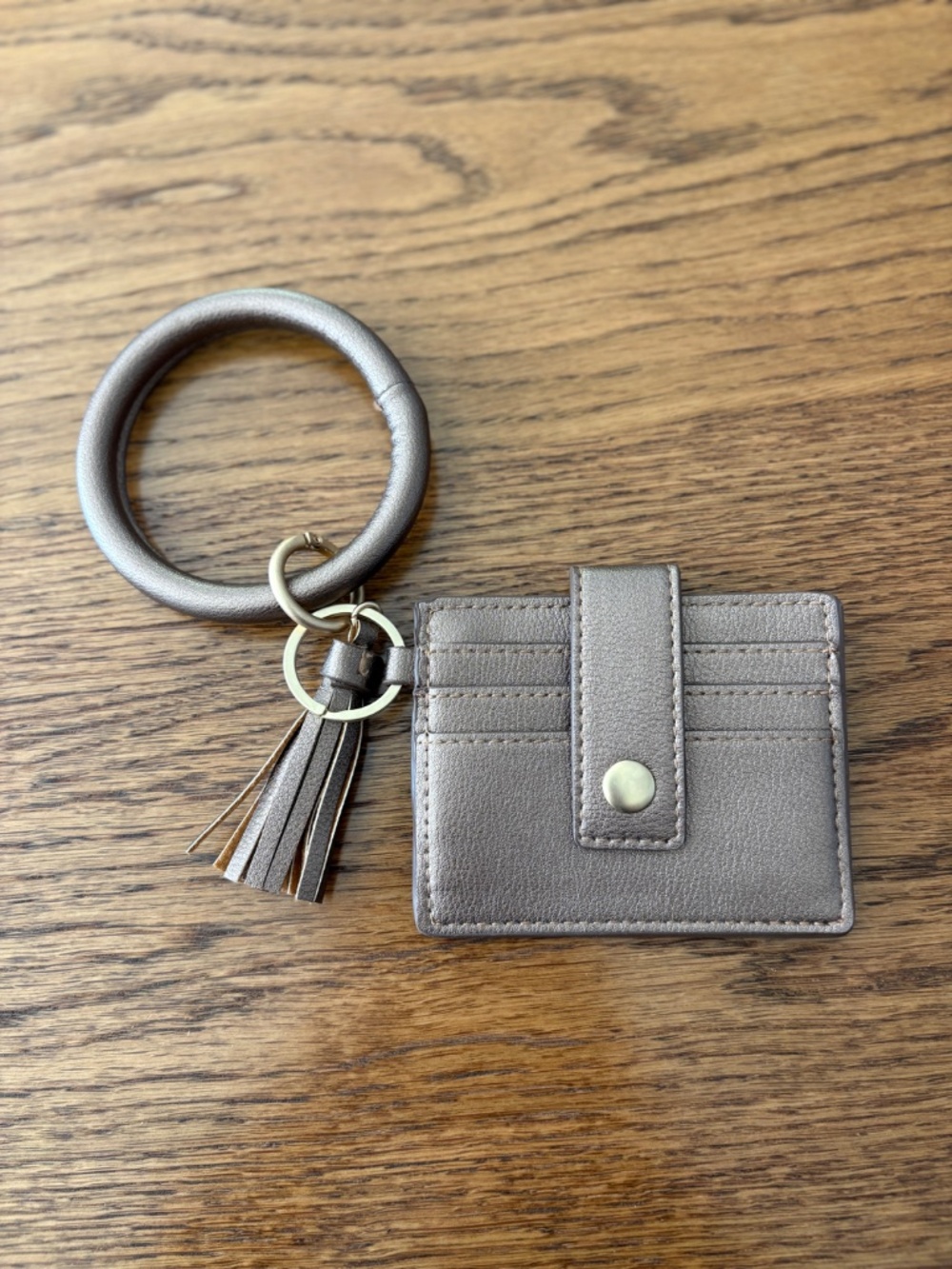 Chico's Copper Card Holder Wristlet Keychain Tassel Faux Leather NWOT - Picture 2 of 3
